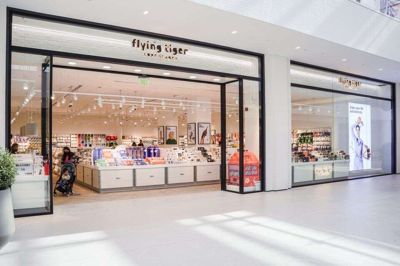 Flying Tiger Copenhagen samler nu sine danske butikker på udvalgte nøglelokationer – samtidig fortsætter den internationale ekspansion på nye markeder