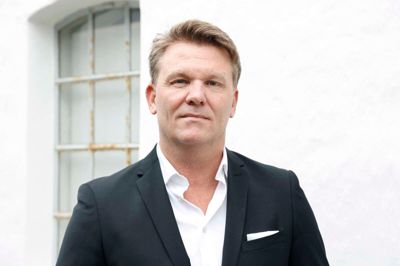 Der er ingen planer om en ny medejer efter Kasper Philipsens farvel til DK Company, lyder det fra Jens Poulsen.