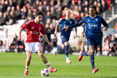 Robin Østrøm og co. har endnu ikke formået at holde nullet i Superligaen, hvor SIF har indkasseret 26 scoringer i 13 kampe. Det er kun oprykkerne fra OB og Fredericia, der har lukket flere mål ind.
