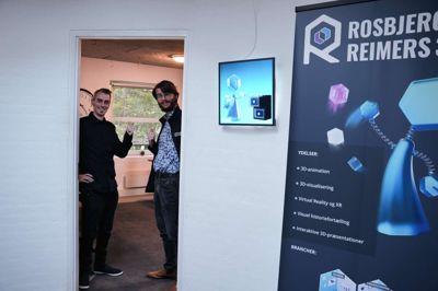 Peter Rosbjerg (t.v) og Victor Reimers har det seneste år arbejdet med en nyere 3D-teknik, der kan lave hyperrealistiske billeder.