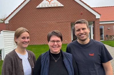 Medarbejderne Sine Østerby (tv), Jane Schou Sørensen og Simon Maagaard er med til at skabe aktiviteter for de unge på Solglimt.