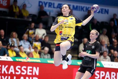 24-årige Cecilie Brandt scorede seks mål på syv forsøg, da Ikast Håndbold i aftes nedlagde norske Sola i Champions League-gruppespillet.