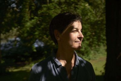 Djøf-formand Sara Vergo er overrasket over, at andelen af kvinder, som oplever en negativ effekt på karrieren efter endt barsel, er steget. Det kan skyldes øget opmærksomhed på emnet, mener hun. (Arkivfoto).