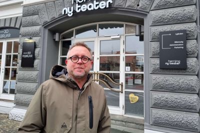 Det er igen Claus Lund Sørensen fra Africa Tours, som er initiativtager til arrangementer, der kan knytte herningenserne tættere sammen. Det bliver med en række »Syng Med«-arrangementer i Herning Ny Teater hen over vinteren.