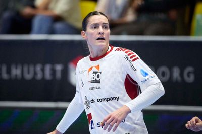 Anfører Stine Skogrand leverede seks scoringer, men hun og Ikast Håndbold tabte på udebane mod Viborg.