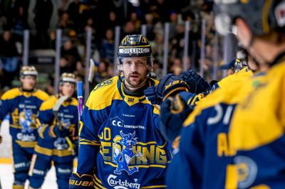32-årige Mathias Bau Hansen er igen udtaget til vinter-OL med det danske landshold. Angriberen ser også frem til de kommende udfordringer med Blue Fox, der spiller både Final4 og Continental Cup.