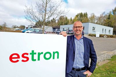 Peter Lyhne Uhrenholt har været administrerende direktør for Estron siden 2022. De seneste to år har virksomheden sat rekord på både top- og bundlinje.