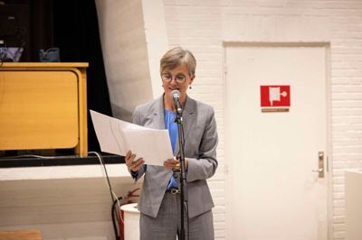 Dorte West måtte bekendtgøre, at hendes partis absolutte flertal i byrådet er fortid.