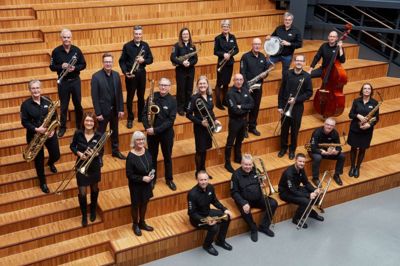Viborg Big Band gæster for 21. gang Stoholm Fritids- og Kulturcenter til julekoncert søndag den 7. december 2025.
