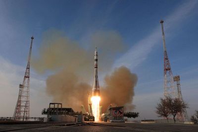 Sådan så det ud, da en russisk Soyuz 2.1a-raket med rumfartøjet Soyuz MS-28 torsdag blev opsendt fra Kasakhstan.