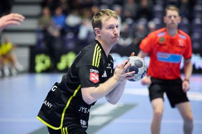 Peter Balling og BSH'erne overhalede med sejren over HØJ oprykkerne i tabellen, hvor BSH nu er nummer syv.