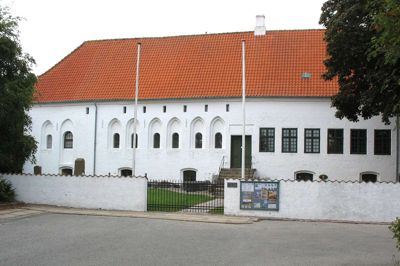 På Museum Mors, Dueholm Kloster kan man nogle uger endnu opleve særudstillingen om Johan Knudsen. PR-foto