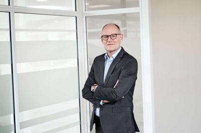 Jørgen Nissen vil fra årsskiftet skifte Vestjysk Bank ud med Sparekassen Kronjylland.