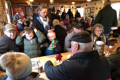 Der var gæster i alle aldre, da Søby Brunkulsmuseum holdt julemarked i weekenden.