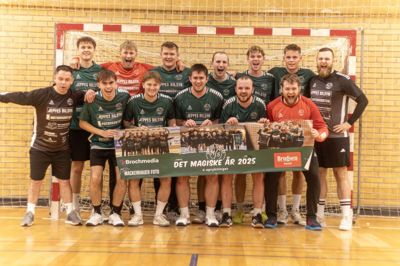 Mønsted/Sparkær har haft et enestående år med to oprykninger til begge klubbens herrehold, så førsteholdet efter nytår tørner ud i 3. division.