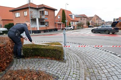 Politiet spærrede mandag et større område ved Nørregade, H.C. Ørsteds Vej og Monradsgade af efter et formodet knivstikkeri.