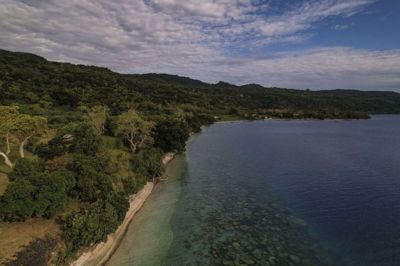 Stillehavsøen Vanuatu var ifølge anklagemyndigheden et af de steder, hvor en pensioneret bankdirektør fra Vestjylland gemte millioner af kroner. (Arkivfoto).