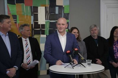 Kulturminister Jakob Engel-Schmidt (M) præsenterer aftalen om en opdatering af medieansvarsystemet med en ny medieombudsmand på et pressemøde i Kulturministeriet.