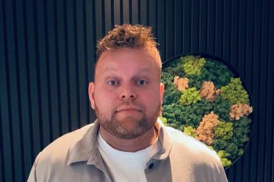 Nickals Abiltrup skal fra 1. april være centerleder i Videbæk Idræts- og Fritidscenter. Han afløser Henrik Juhl, der efter 10 år har lyst til at trappe ned arbejdsmæssigt.