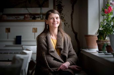 - Når jeg læser de mange julehilsner med ønsker for det nye år, og det er dejligt, at mange af ønskerne er blevet til virkelighed, siger Asluag Færch Johnsen.