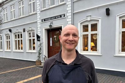 Peter Foldby Mollerup føler, at han nu har det rigtige hold til at stå for hotellets drift.