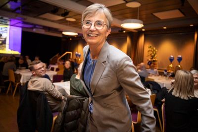 I november kunne Dorte West glæde sig over at blive genvalgt som borgmester i Herning. Nu er det pladsen i KL's bestyrelse, som hun kan juble over.
