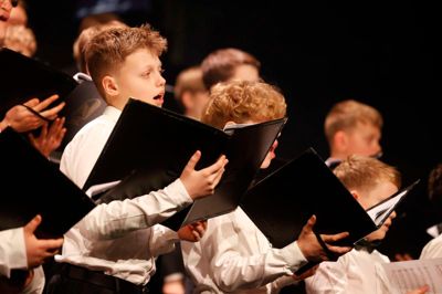 Herning Kirkes Drengekor besøger Ejstrupholm 19. februar. Koncerten finder sted på Midtjysk Efterskole. Billedet er fra en julekoncert i december sidste år.