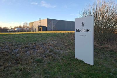 I 2023 stod det nye 2000 kvadratmeter store Filcolana-lager klar på en 20.000 kvadratmeter stor grund på Fabriksvej.