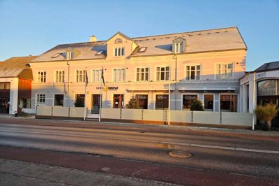 Det første år har været en dyr omgang for Hotel Birksø i Ry. Især fordi forventningerne til sommeren var meget høje.