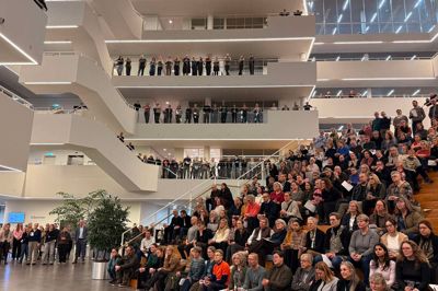 Det var ikke alle Viborg Kommunes 7000 ansatte, der havde mulighed for at høre borgmesterens nytårstale til dem, men en del af dem var til stede på rådhuset, mens resten senere kunne tilgå talen på intranet.
