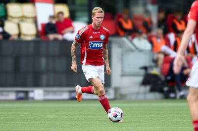 Tonni Adamsen er i gang med sin sidste sæson i SIF, og pilen peger mod den københavnske vestegn.