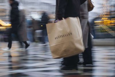 Bestseller står bag over 20 tøjmærker - herunder Jack Jones, Only og Vero Moda. Nu fyrer selskabet i Danmark. (Arkivfoto).