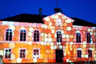 Sådan her kan det gamle rådhus i Skive komme til at se ud under lys-eventen »Skive lyser - byen fortæller,« som har premiere sidst på fredag eftermiddag.