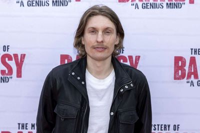 For Mattias Kolstrup har opvæksten i Skive givet ham mange nære, musikalske forbilleder, som han blev inspireret af til at skabe sin egen musik.