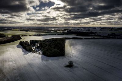 Mandag og tirsdag bliver smukke solskinsdage, inden vejret igen bliver mere skyet. (Arkivfoto).