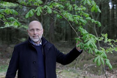 Peter Thybo mener, at naturen kan skabe ro i nervesystemet, lindre både fysisk og mental udmattelse og give en oplevelse af balance og overskud – også når livet er forandret efter kræft.