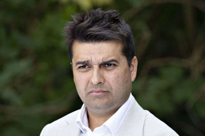 Moderaterne kommer til at stå fast på kravet om at inddrage studerende i fødevarechecken, siger partiets politiske ordfører Mohammad Rona.