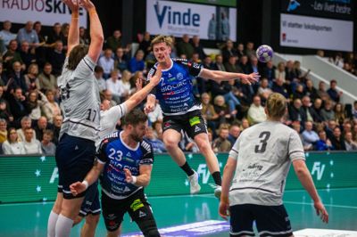 Simon Ostersen spillede en forrygende kamp mod Aarhus og blev topscorer med otte mål.