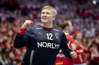 Emil Nielsen er en af tre nominerede til titlen som Verdens Bedste Håndboldspiller for 2025. Mathias Gidsel, der har vundet prisen de seneste to år, er en af de to andre.