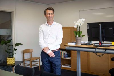 Efter ni måneder i jobbet kan Søren Aalund konstatere, at han er blevet taget flot imod som ny direktør i Herning Kommunes afdeling for Social, Sundhed og Beskæftigelse.