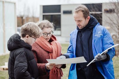 Herningsholm lukkede lørdag 24. januar dørene op til åbent hus, og der kom rigtig mange unge forbi til en snak og inspiration.