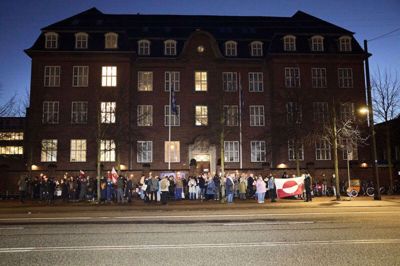 Der var demonstration 14. januar foran USA's ambassade i København mod Donald Trumps ønske om at overtage Grønland. Lørdag bliver der igen demonstration, denne gang med kritik af hans udtalelser om Nato-soldater i Afghanistan. (Arkivfoto).