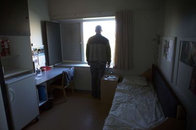 Ifølge en professor, der har forsket i fængsler og fængselsstraf i 20 år, er fængselssystemet meget presset.