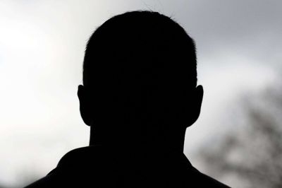 Sundhedsstyrelsen skriver på baggrund af tal fra 2021 til 2024, at der årligt dør omkring 560 mennesker på grund af selvmord. (Modelfoto).
