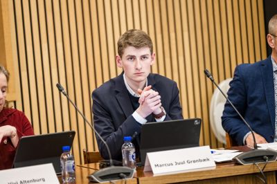 Marcus Juul Grønbæk fik tredjeflest stemmer blandt de syv danmarksdemokrater, der nu har en plads i byrådssalen i Ringkøbing.