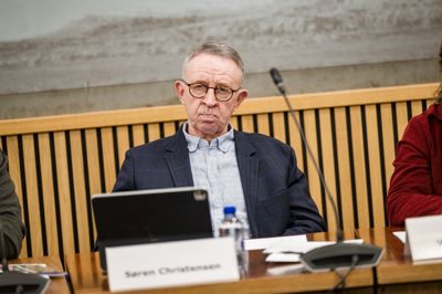 Søren Christensen fra Danmarkdemokraterne stemte for at undersøgelserne kunne gå i gange, men tre af hans partikolleger stemte imod. Dermed er partiet splittet i sagen om biogasanlægget lidt udenfor No ved Ringkøbing.