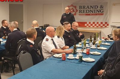 Brandstationen i Nørre Snede holdt for nylig den traditionelle nytårsparole, hvor der var flere jubilæumsfejringer. Foto: BRMV