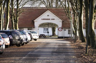 Den 35-årige mand var på ulykkestidspunktet på vej til udrejsecenteret Kærshovedgård i Midtjylland, hvor han var pålagt meldepligt. (Arkivfoto).