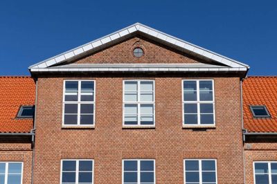 Rådhuset i Ikast-Brande Kommune er ved at flytte i nye lokaler på det gamle Vestre Skole.