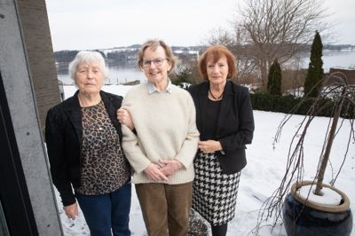 Grethe Nielsen, Kirsten Andersen og Edith Juul var med blandt de 23 kvinder, der grundlagde Lions Himmelbjerget for 25 år siden. Det første møde blev holdt på Restaurant Sønder Ege, som Grethe Nielsen drev. Det lå nøjagtigt der, hvor hun bor i dag.